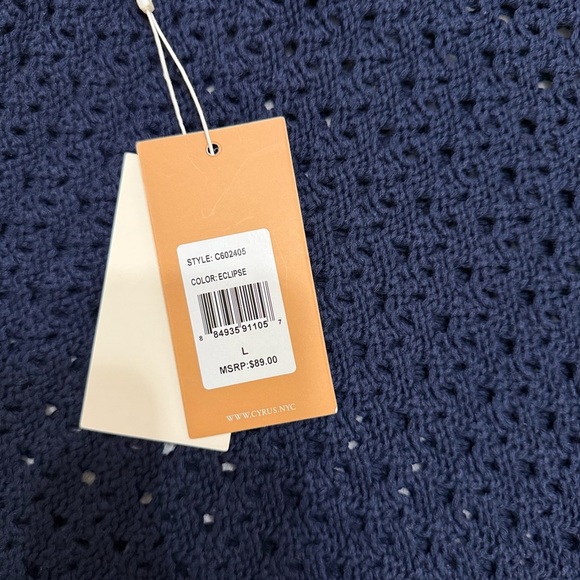 Cyrus Women's Deep Blue V-Neck Knit Sweater Vest Large Style: C602405 - Picture 5 of 6